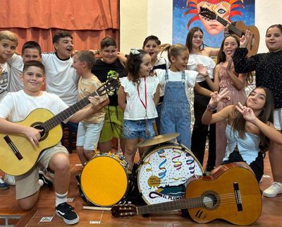 Componentes de la chirigota infantil 'Lo mejor de lo mejor'