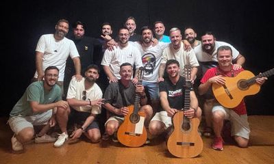 Componentes de la chirigota 'Los ahumados'