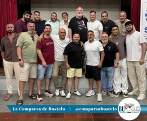 Componentes de la comparsa 'El cántaro y la fuente'