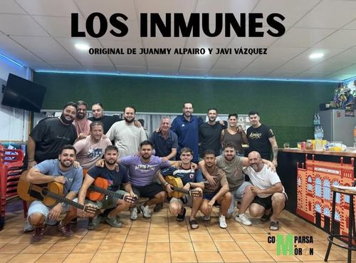 Componentes de la comparsa 'Los inmunes'